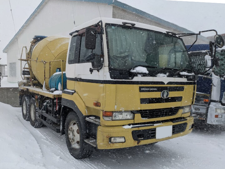 買取事例(UDトラックス ミキサー車 KL-CW53A)の実物写真