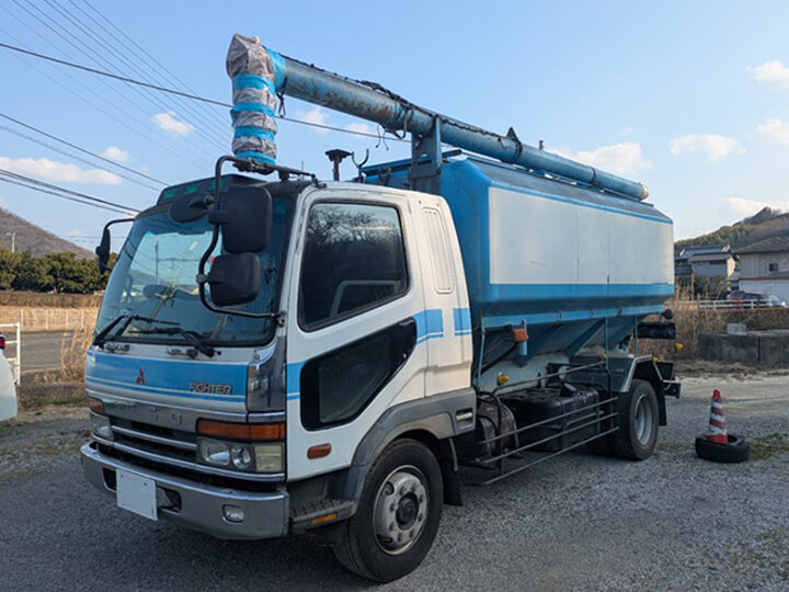 買取事例（三菱ふそう バルク車 KC-FK629GZ）の実物写真